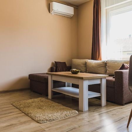Nemeth Apartman Keszthely Exterior foto